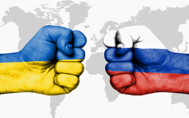 露軍によるウクライナ侵略開始。まず冷静に、そして根気強くNOを表明し続けよう。
